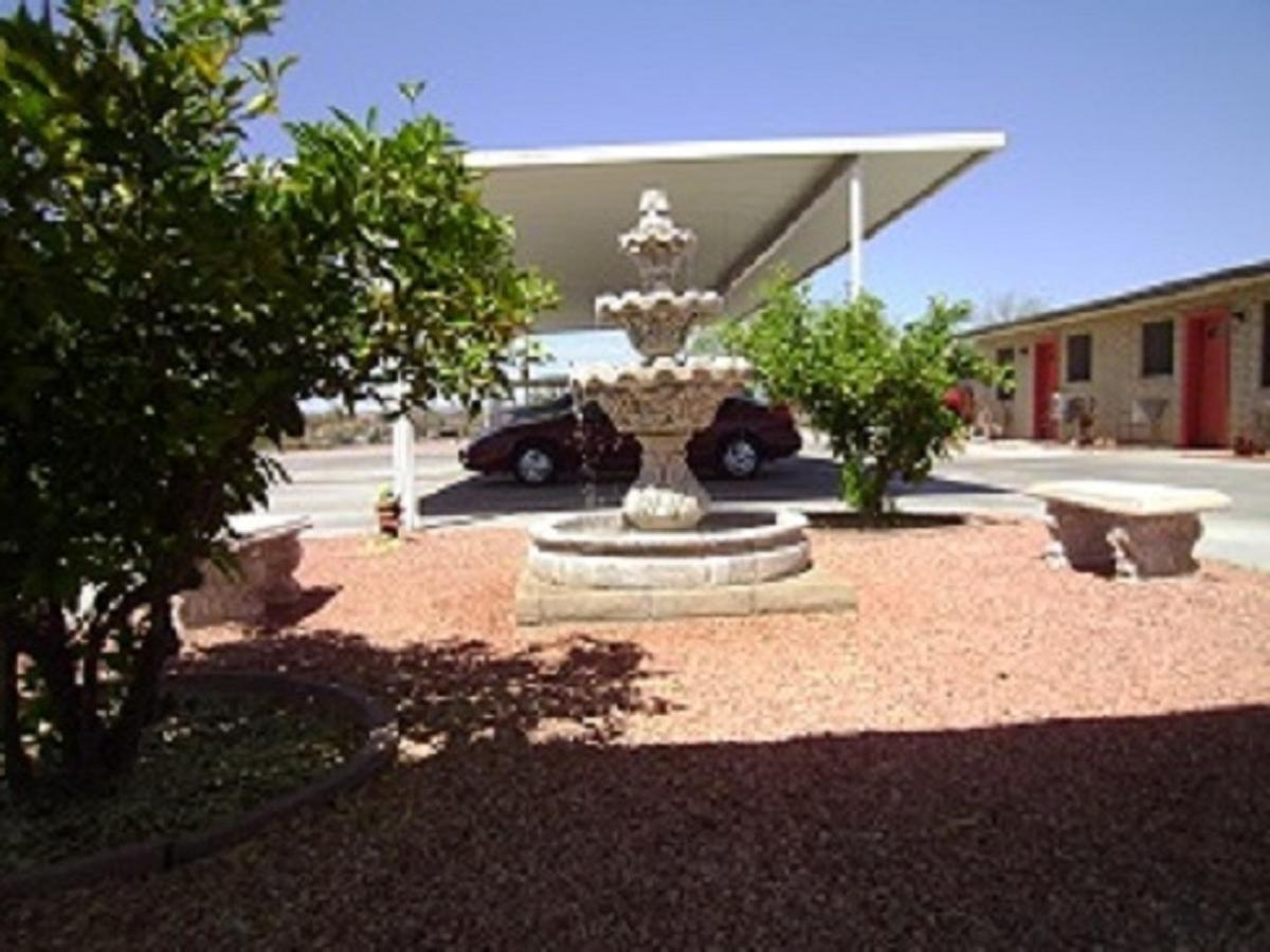 Stagecoach Suites Wickenburg Exterior photo